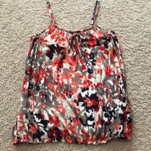 Modern floral patterned tank top.